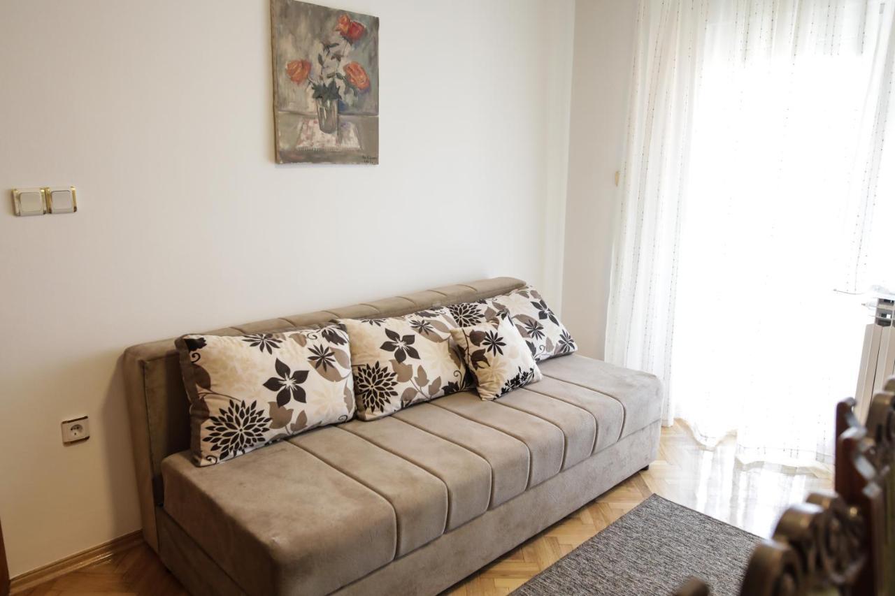 Apartman Kaya Apartment Dakovo Exterior photo